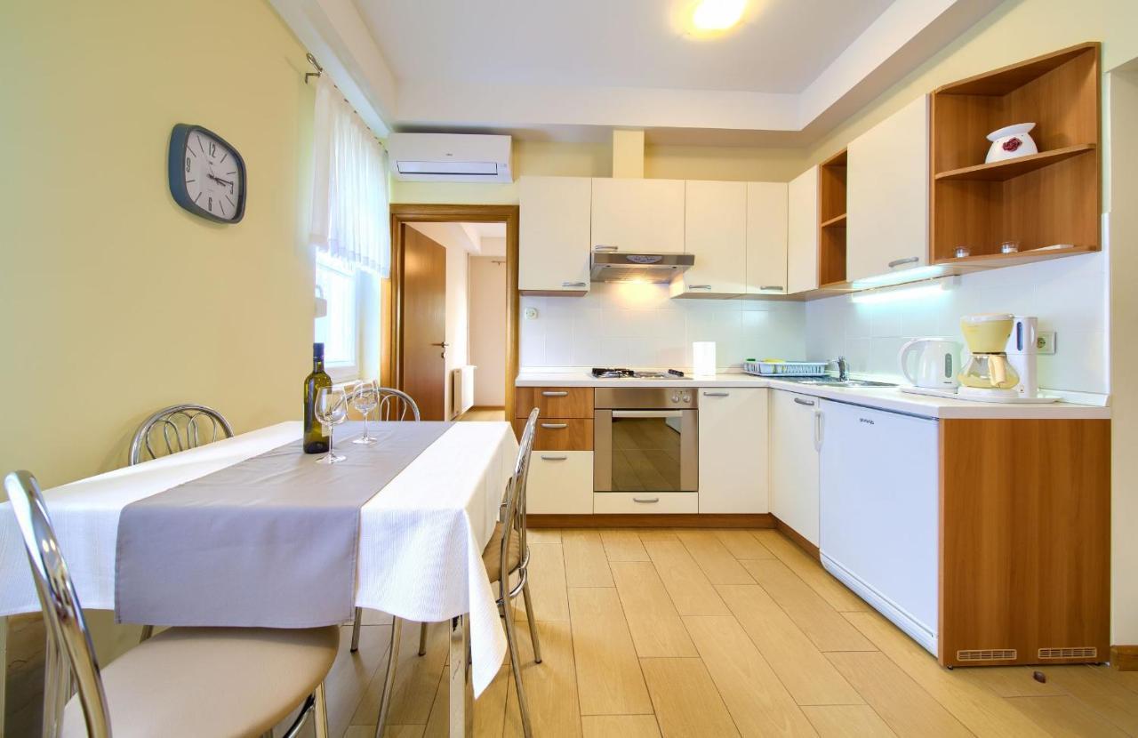 Apartments Jele Malinska Dış mekan fotoğraf